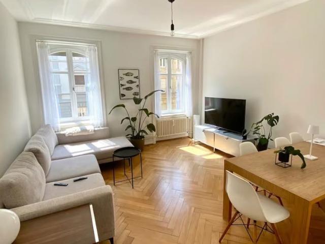 2.5 Zimmer, 67 m², 1. Stock