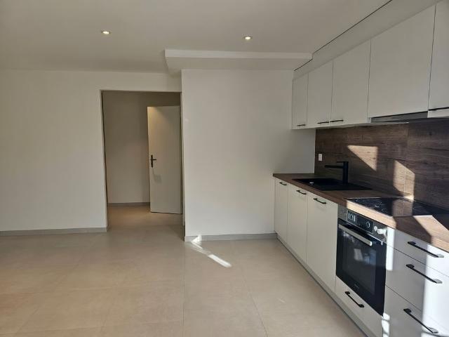 2.5 Zimmer, 67 m², 1. Stock