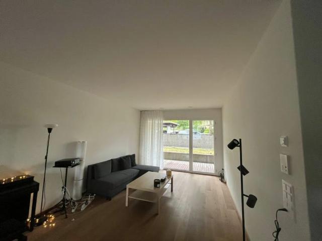 2.5 Zimmer, 67 m², EG