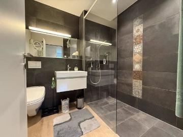 2.5 Zimmer, 67 m², EG