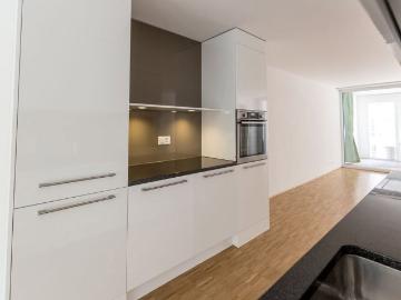 2.5 Zimmer, 68 m², 1. Stock