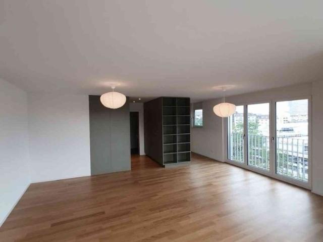 2.5 Zimmer, 68 m², 5. Stock