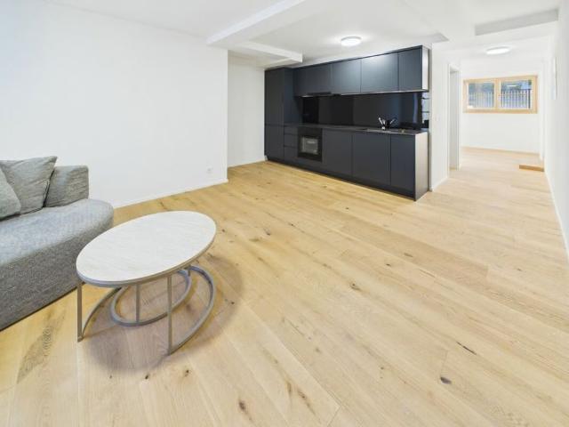 2.5 Zimmer, 69 m², 1. Stock
