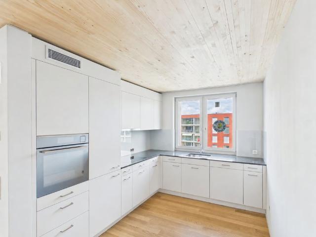 2.5 Zimmer, 69 m², 1. Stock