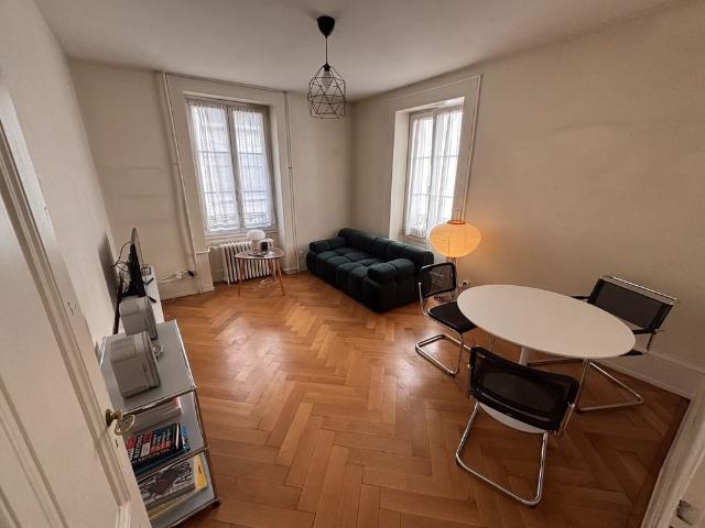 2.5 Zimmer, 69 m², 2. Stock