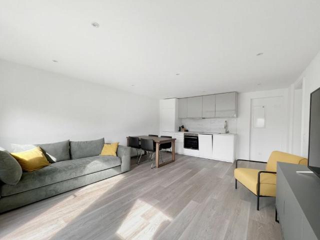 2.5 Zimmer, 69 m², EG