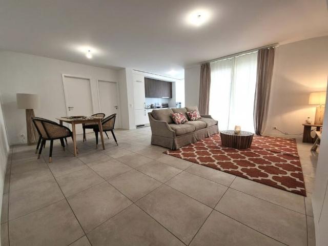 2.5 Zimmer, 60 m², 3. Stock