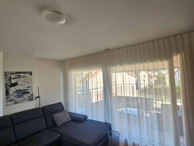 2.5 Zimmer, 60 m², 3. Stock