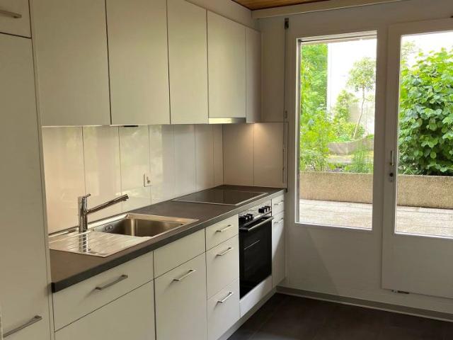 2.5 Zimmer, 60 m², 1. Stock