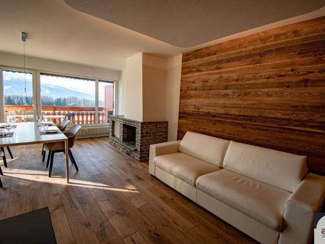 2.5 Zimmer, 60 m², 1. Stock