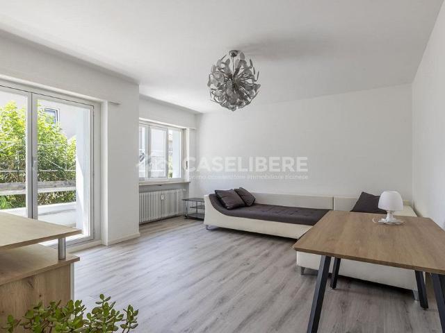 2.5 Zimmer, 60 m², 1. Stock