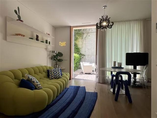 2.5 Zimmer, 60 m², 1. Stock
