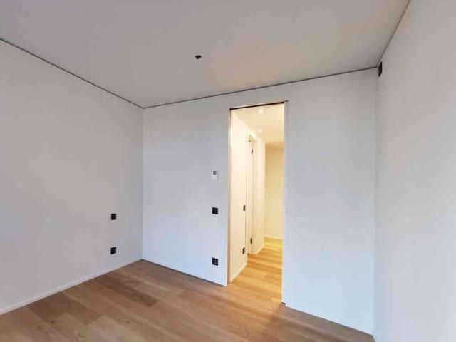 2.5 Zimmer, 60 m², 1. Stock