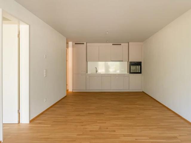 2.5 Zimmer, 60 m², 1. Stock