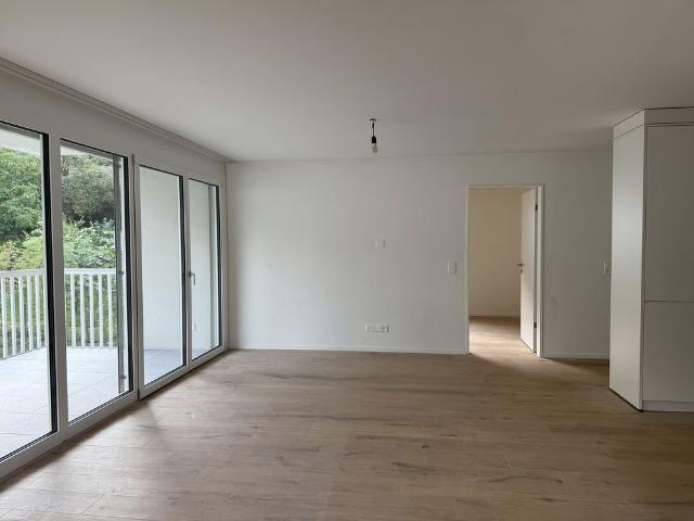 2.5 Zimmer, 60 m², 1. Stock