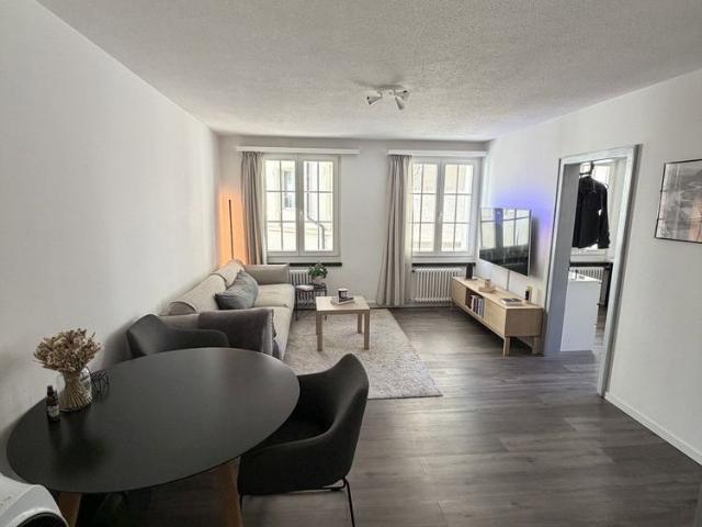 2.5 Zimmer, 60 m², 1. Stock