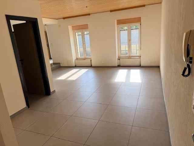 2.5 Zimmer, 60 m², 1. Stock
