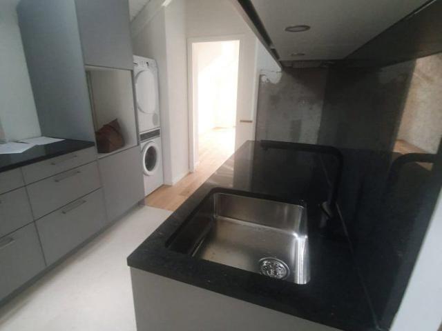 2.5 Zimmer, 60 m², 1. Stock
