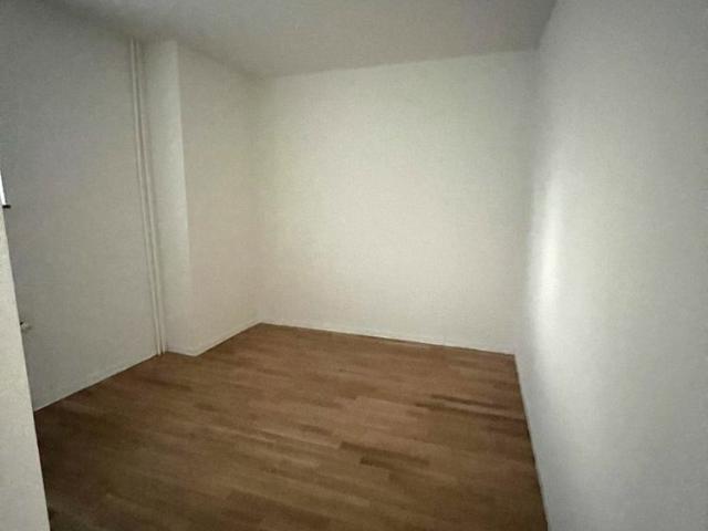 2.5 Zimmer, 60 m², 1. Stock