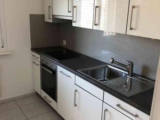 2.5 Zimmer, 60 m², 2. Stock