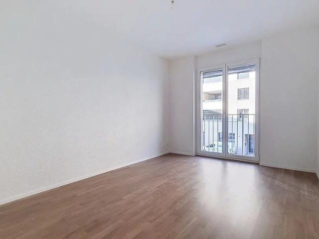 2.5 Zimmer, 60 m², 2. Stock