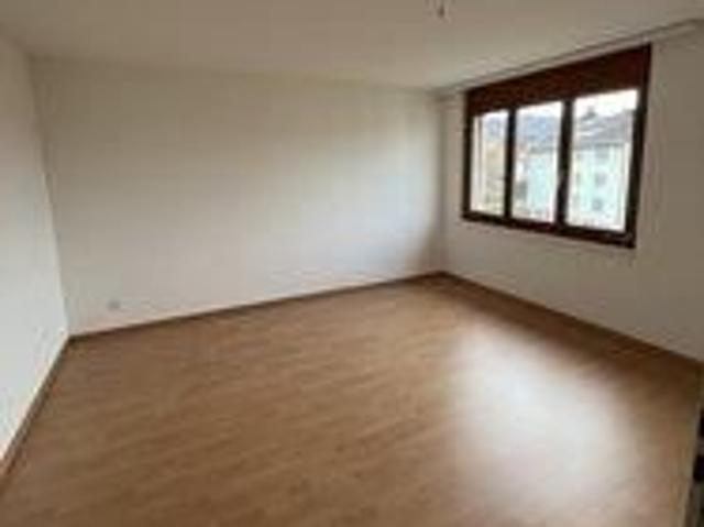 2.5 Zimmer, 60 m², 2. Stock