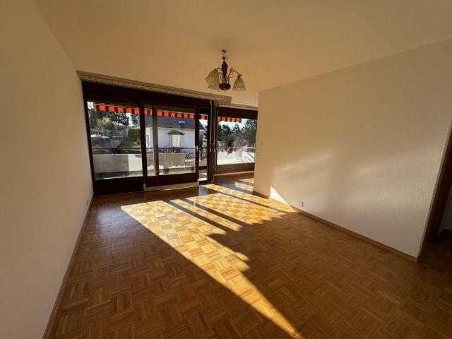 2.5 Zimmer, 60 m², 2. Stock
