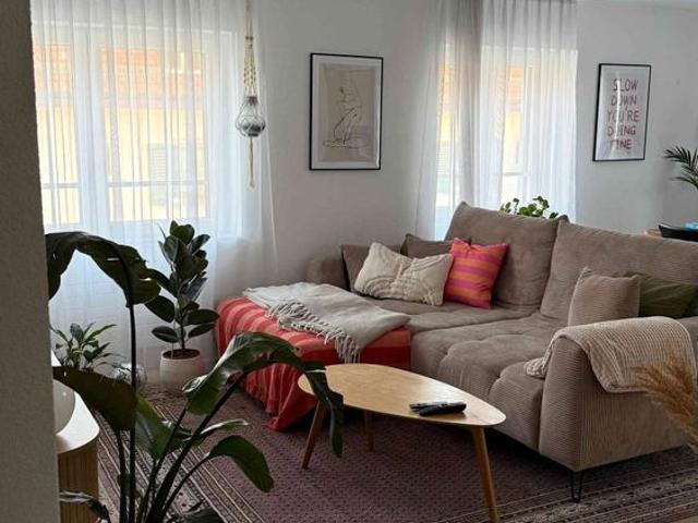 2.5 Zimmer, 60 m², 2. Stock