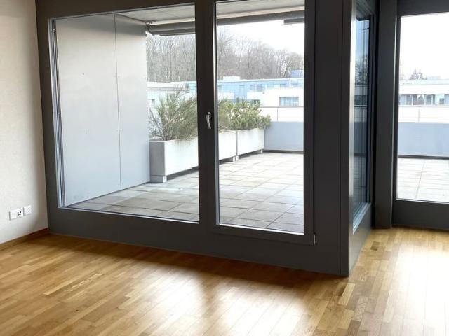 2.5 Zimmer, 60 m², 4. Stock