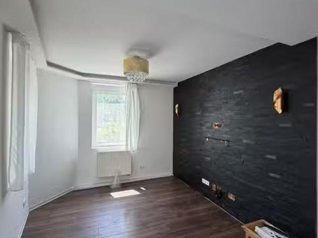 2,5 Zimmer 60 m² 800 € Kaltmiete Wohnungen in Murr