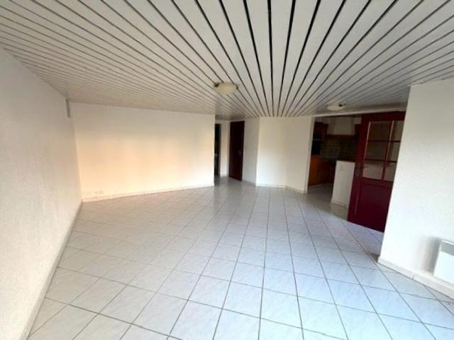 2.5 Zimmer, 60 m², EG
