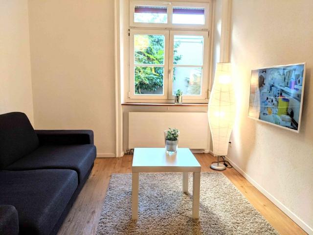 2.5 Zimmer, 60 m², EG