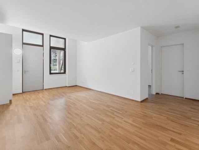 2.5 Zimmer, 60 m², EG
