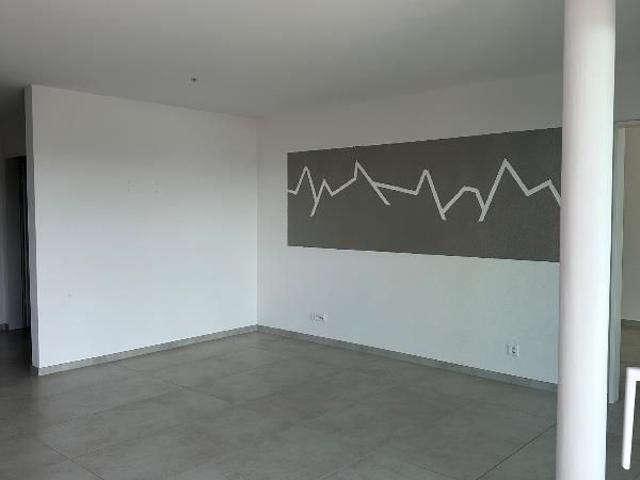 2.5 Zimmer, 61 m², 1. Stock