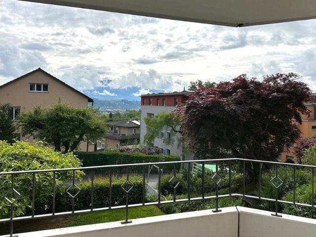 2.5 Zimmer, 61 m², 1. Stock