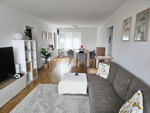 2.5 Zimmer, 61 m², 2. Stock