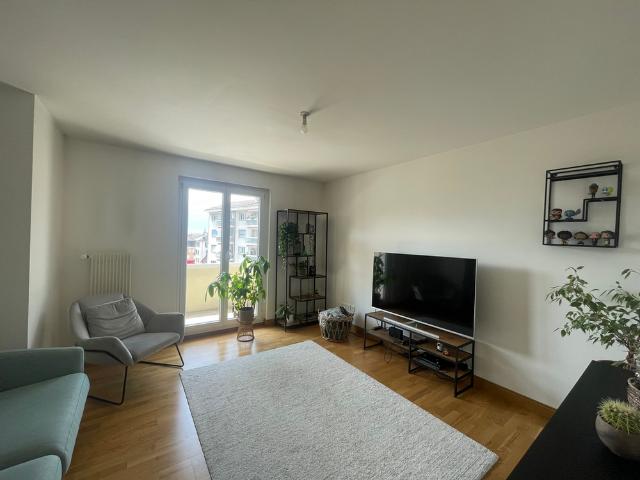 2.5 Zimmer, 61 m², 4. Stock