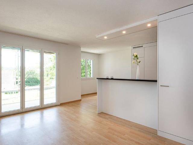 2.5 Zimmer, 61 m², EG