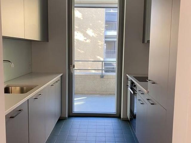2.5 Zimmer, 61 m², EG