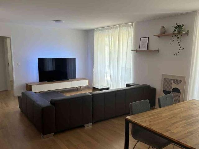 2.5 Zimmer, 61 m², EG
