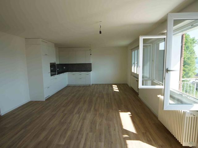 2.5 Zimmer, 62 m², 1. Stock
