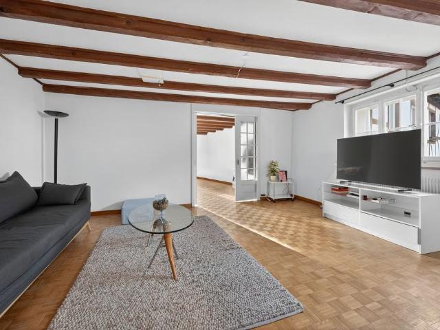2.5 Zimmer, 62 m², 1. Stock