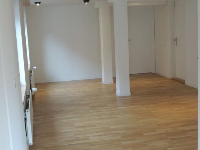 2.5 Zimmer, 62 m², 1. Stock