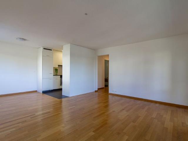 2.5 Zimmer, 62 m², 4. Stock