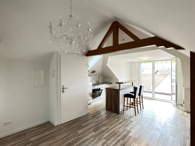 2.5 Zimmer, 63 m², 3. Stock