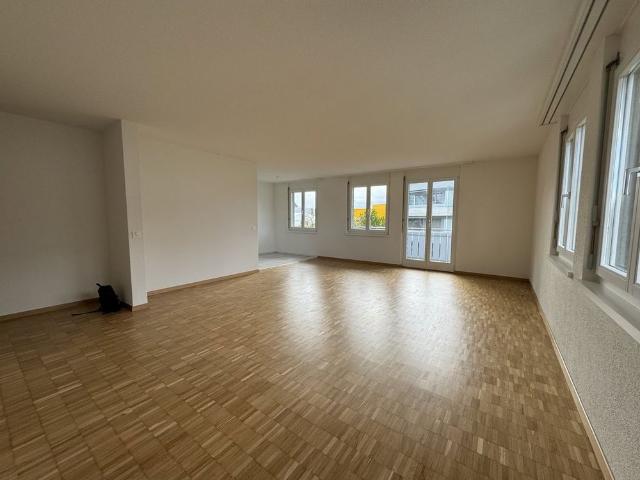 2.5 Zimmer, 63 m², 1. Stock
