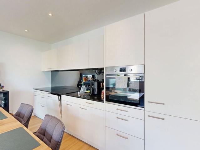 2.5 Zimmer, 63 m², 1. Stock