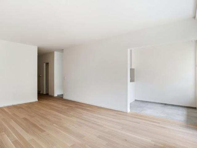 2.5 Zimmer, 63 m², 2. Stock
