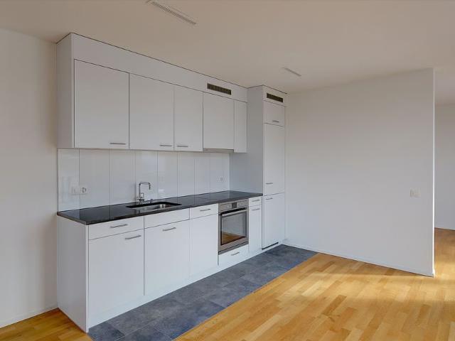 2.5 Zimmer, 63 m², 2. Stock