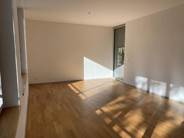 2.5 Zimmer, 63 m², EG
